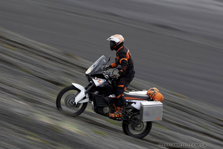 Тест драйв KTM 990 Adventure R версии 2010 года